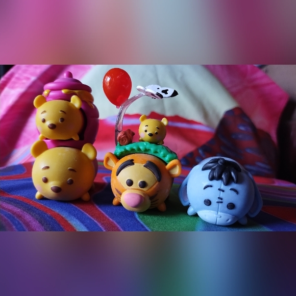 Disney Tsum Tsum Tigger Butterfly Balloon Hill Mystery Stack Pack Series 4 - Picture 1 of 9
